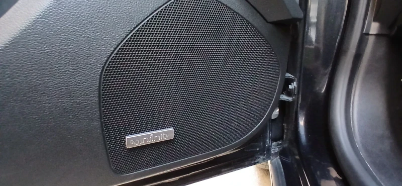 Opel Insignia 2.0 CRDI 4X4, снимка 11 - Автомобили и джипове - 52818668