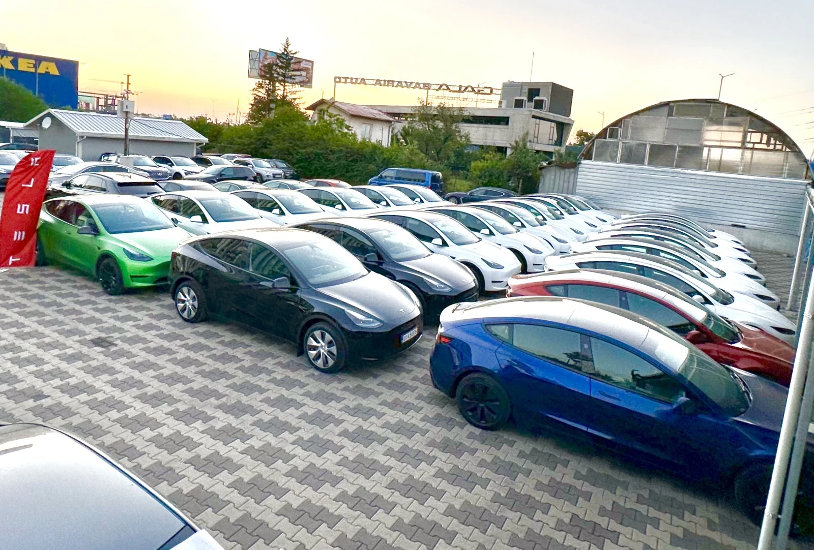 Tesla Model S PLAID-1020 k.. | Mobile.bg   16