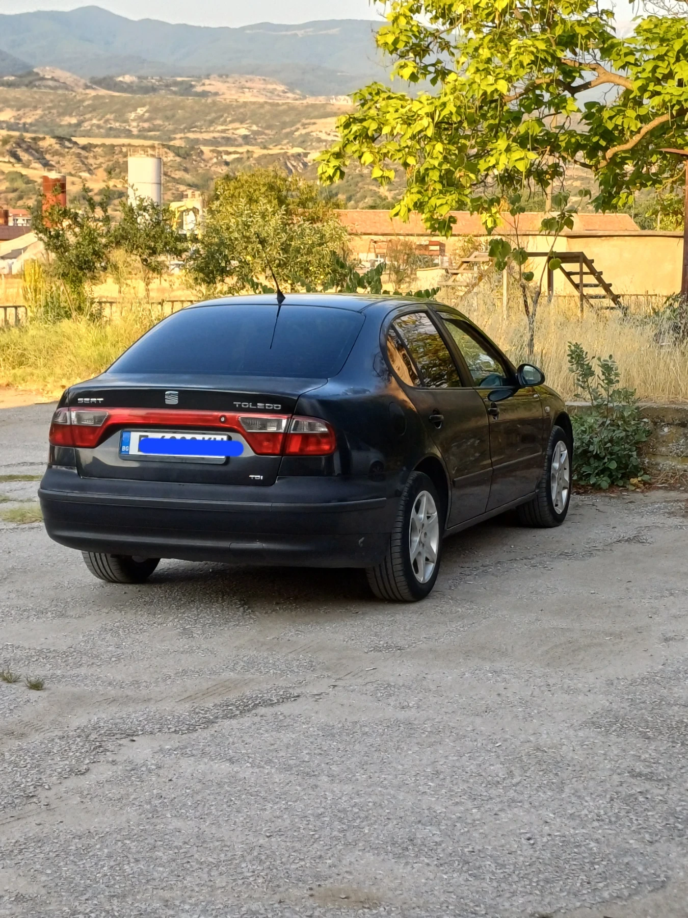 Seat Toledo 1.9 tdi 110к.с.седан - изображение 4