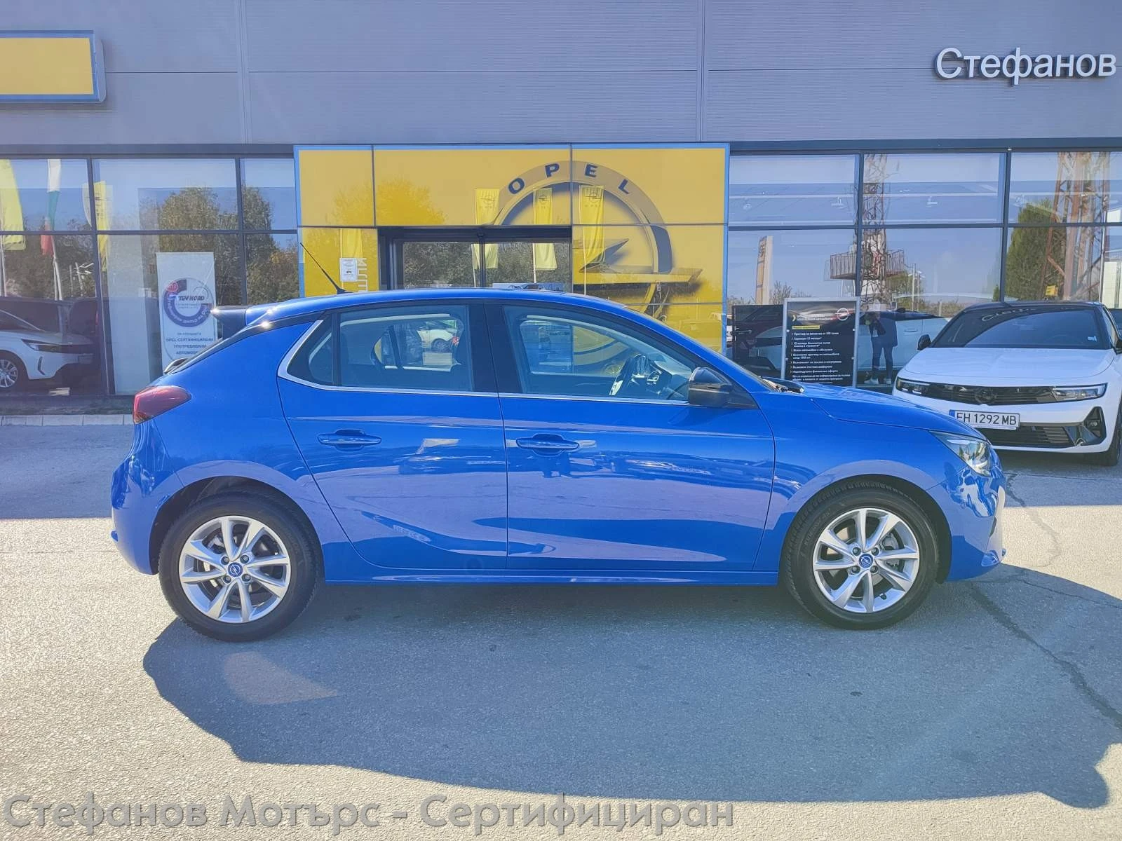 Opel Corsa Elegance 1.2 бензин (100 к.с.) AT8 - изображение 5