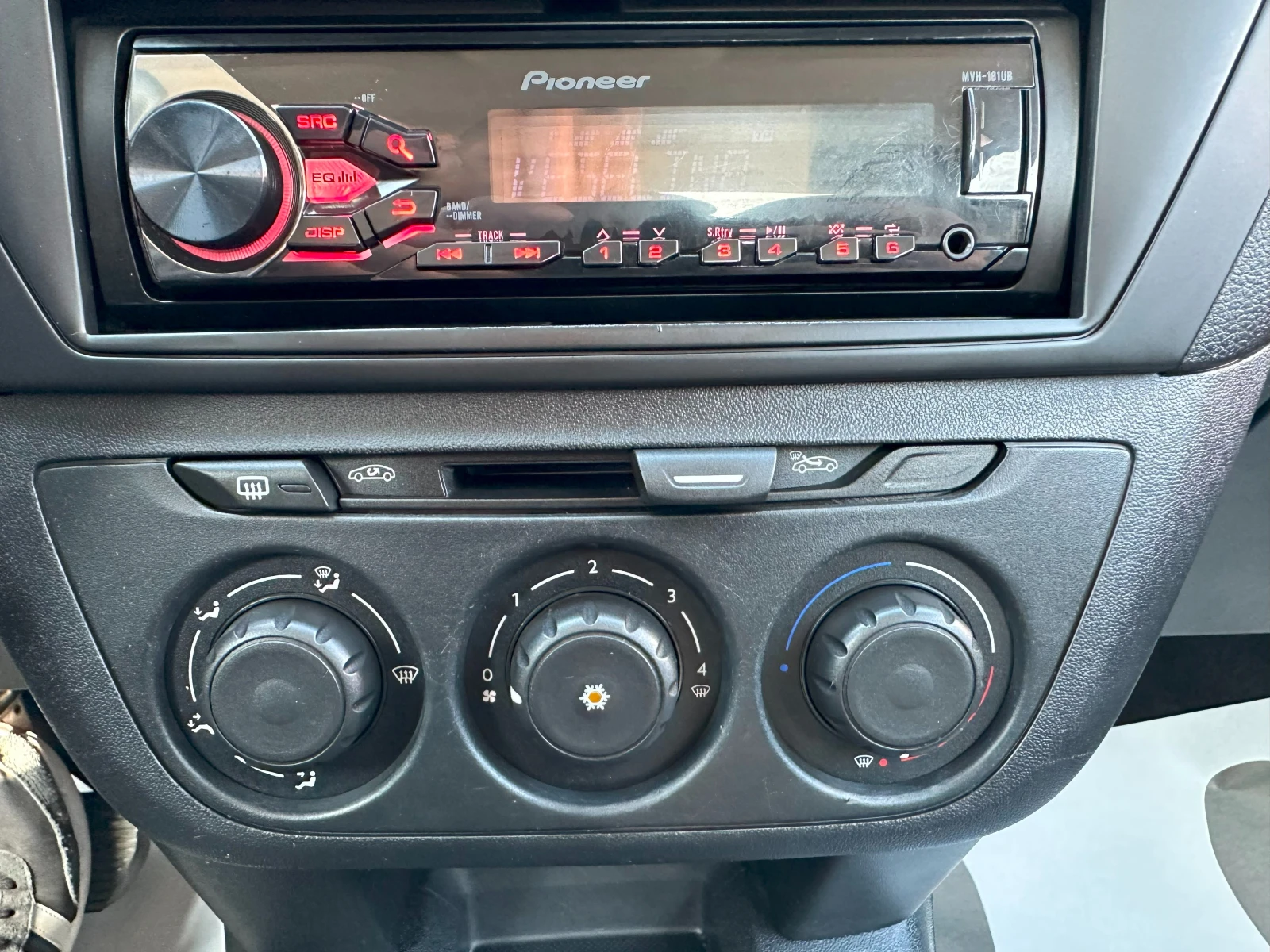 Citroen C-Elysee | Mobile.bg — изображение 12
