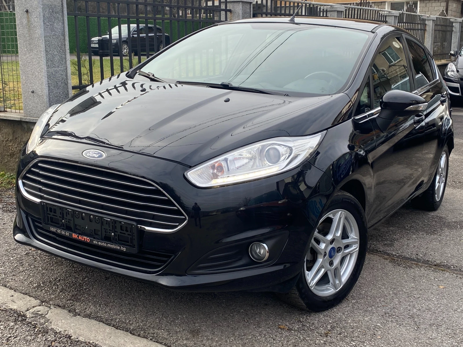 Ford Fiesta 1.5D-2014g-EURO5B-NAVI-LED-75k.s-TITANIUM-FACELIFT - [1] 