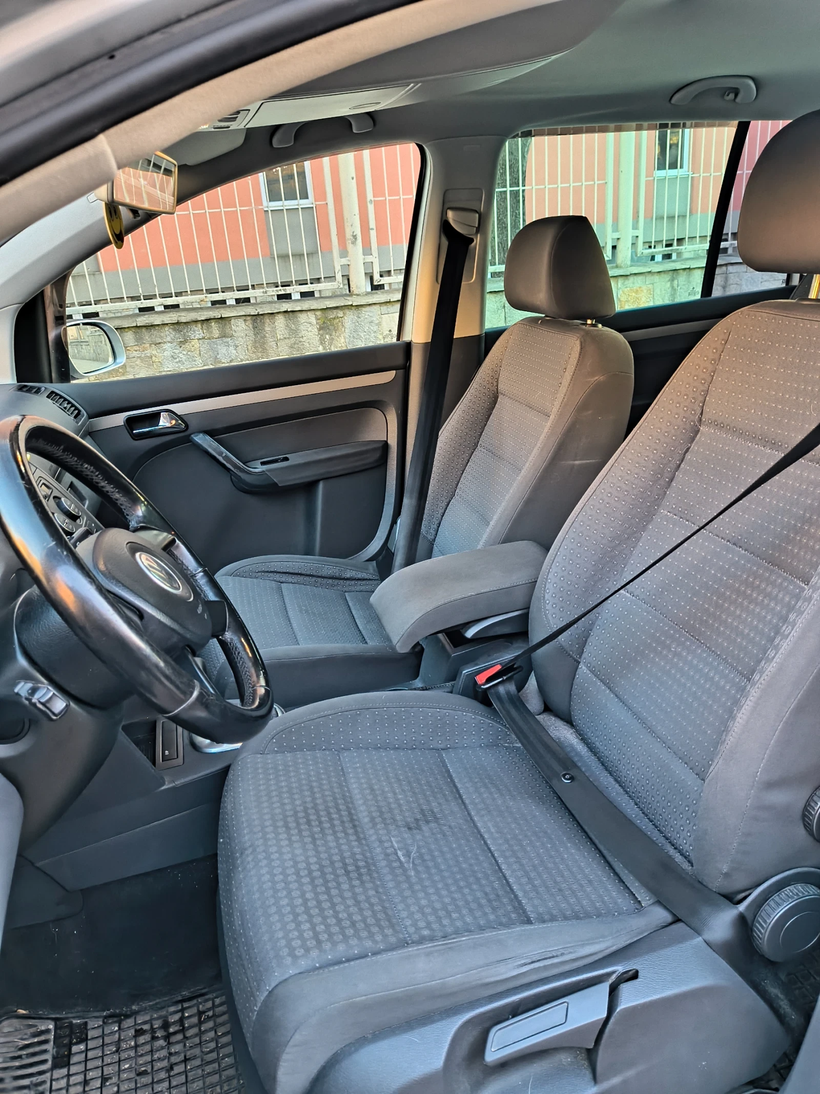 VW Touran  - изображение 8