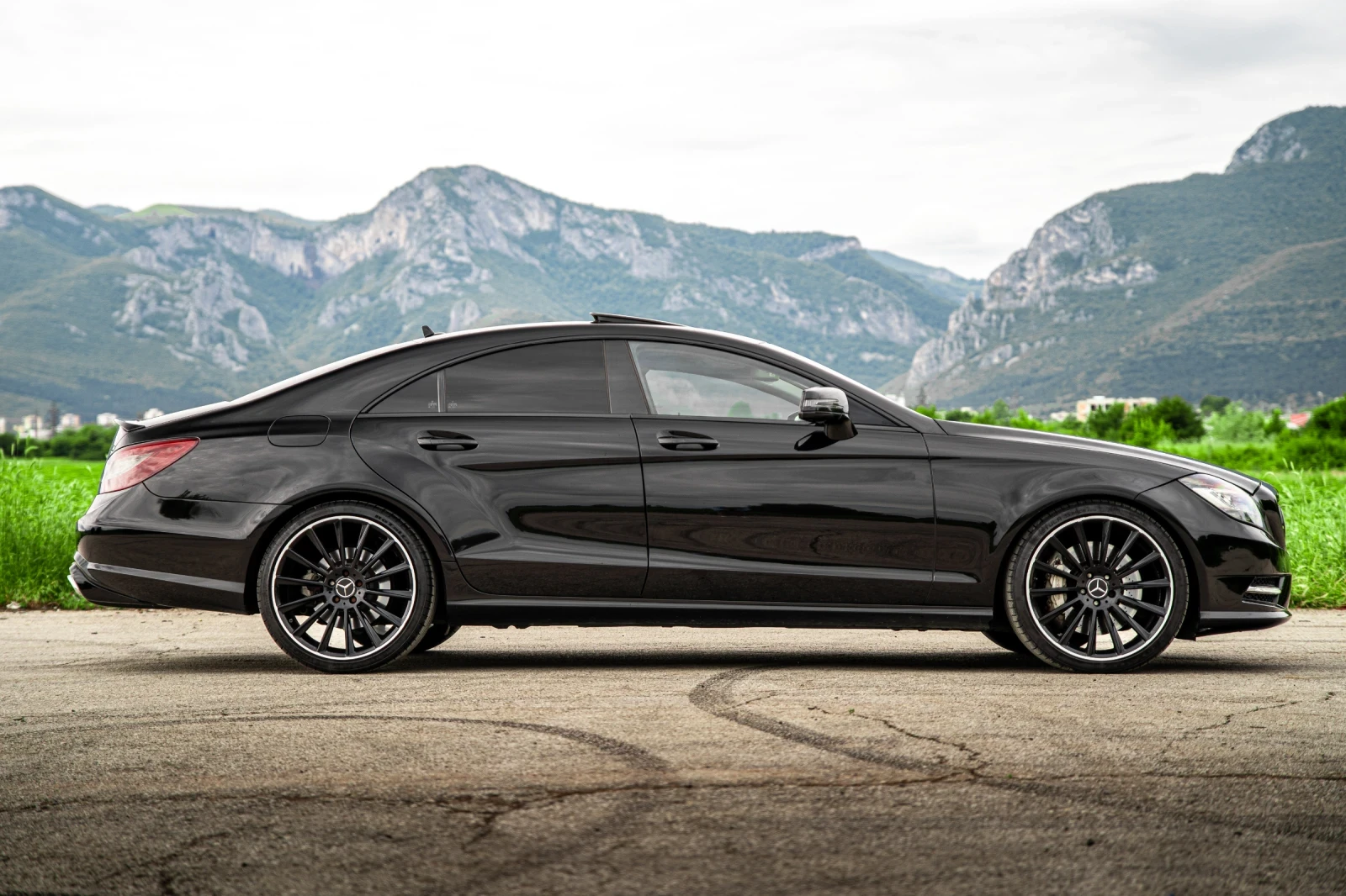 Mercedes-Benz CLS 500 4.6 bi turbo - изображение 3