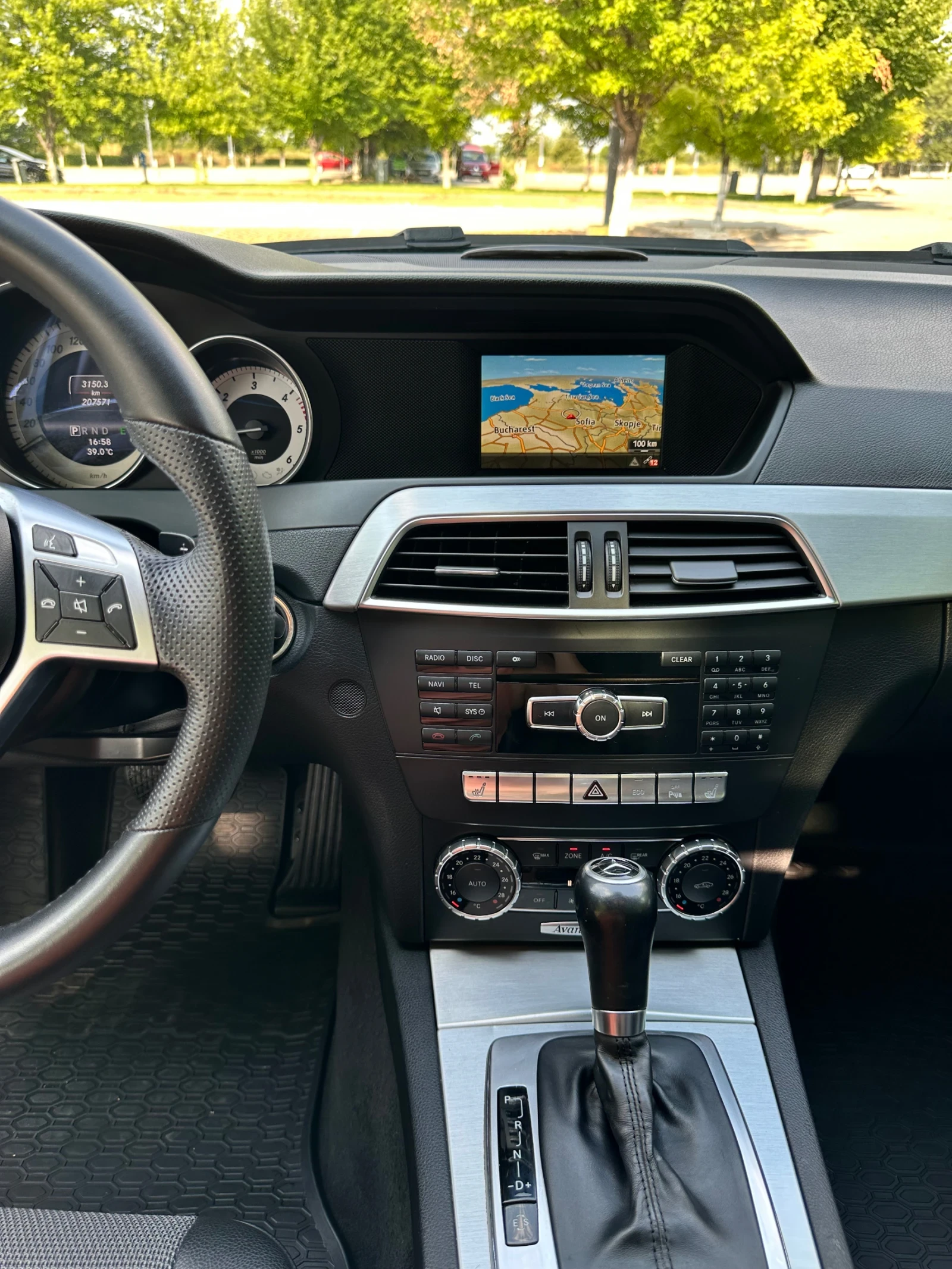 Mercedes-Benz C 200 Avangarde FaceLift Автомат  - изображение 7
