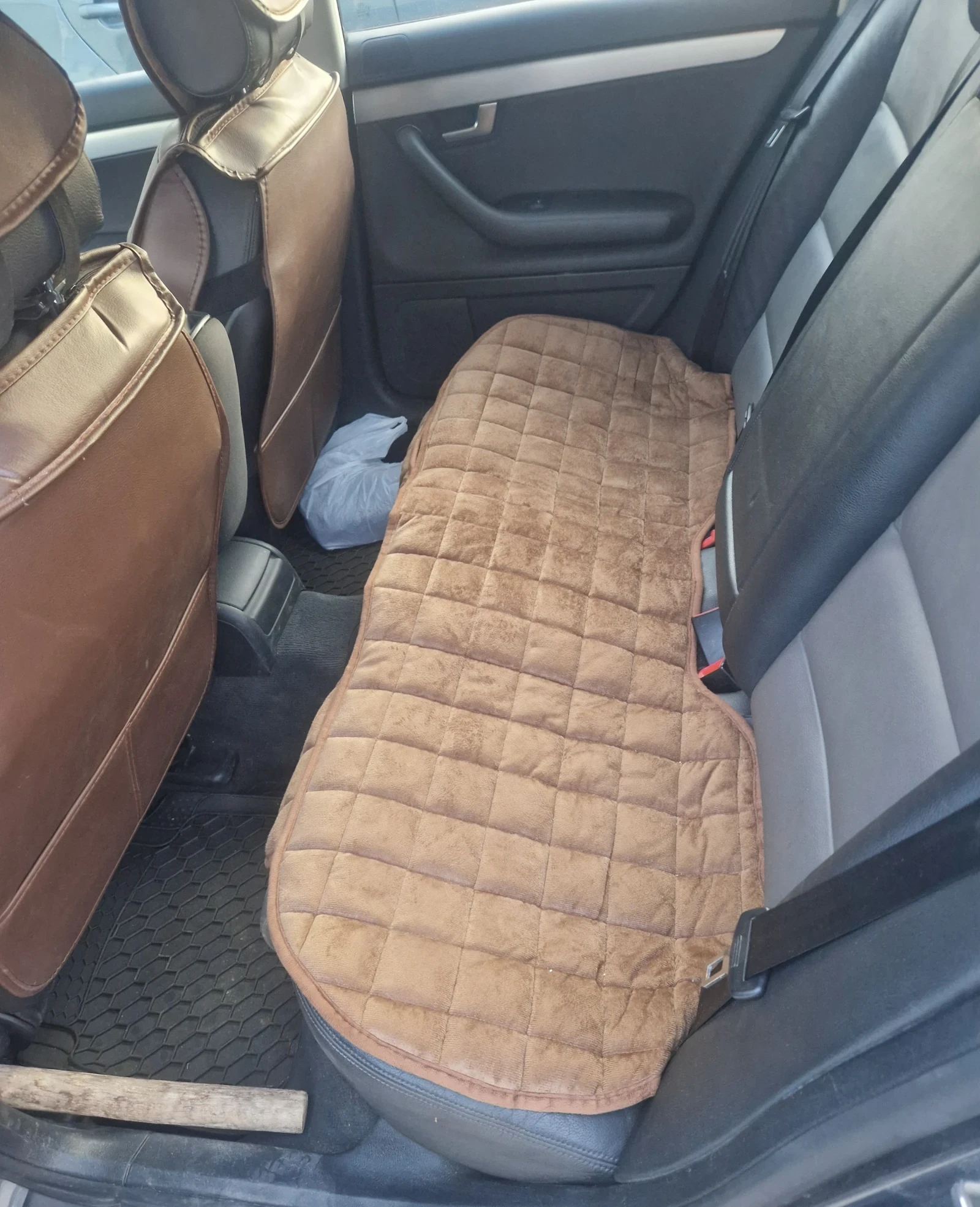 Audi A4 2.00 TDI - изображение 4