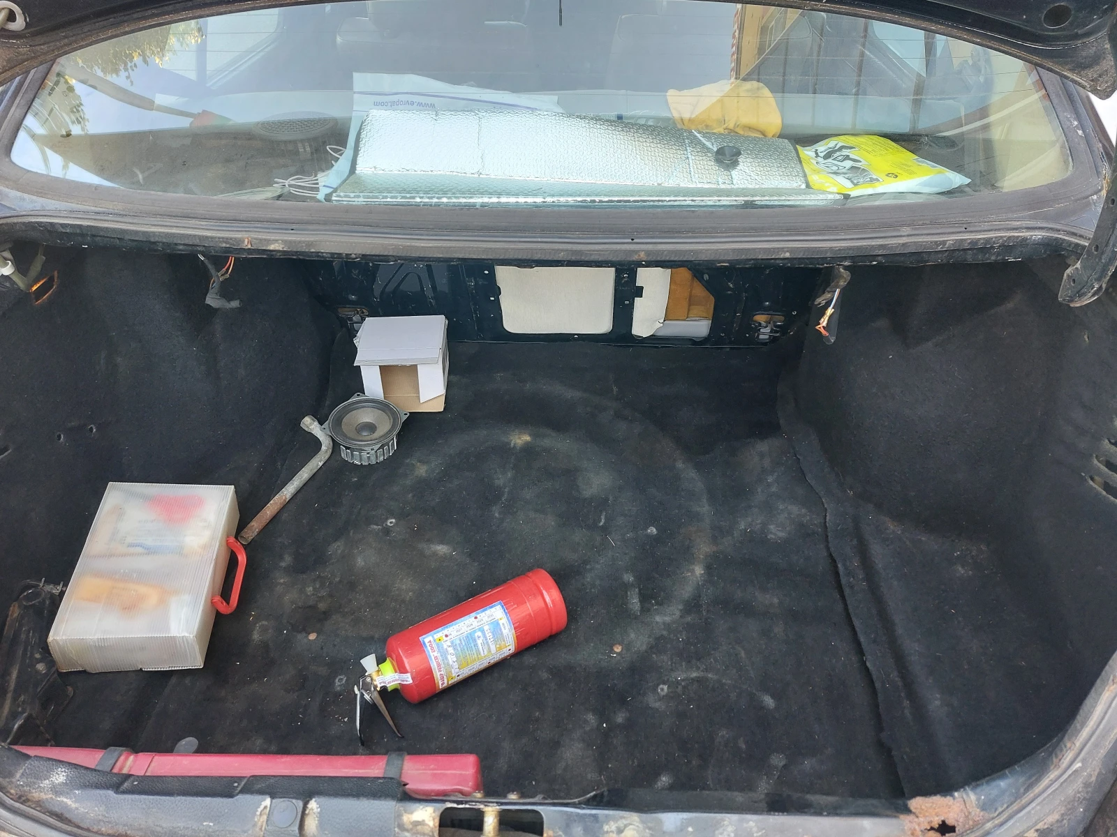 VW Jetta 1.8 16V Style - изображение 6