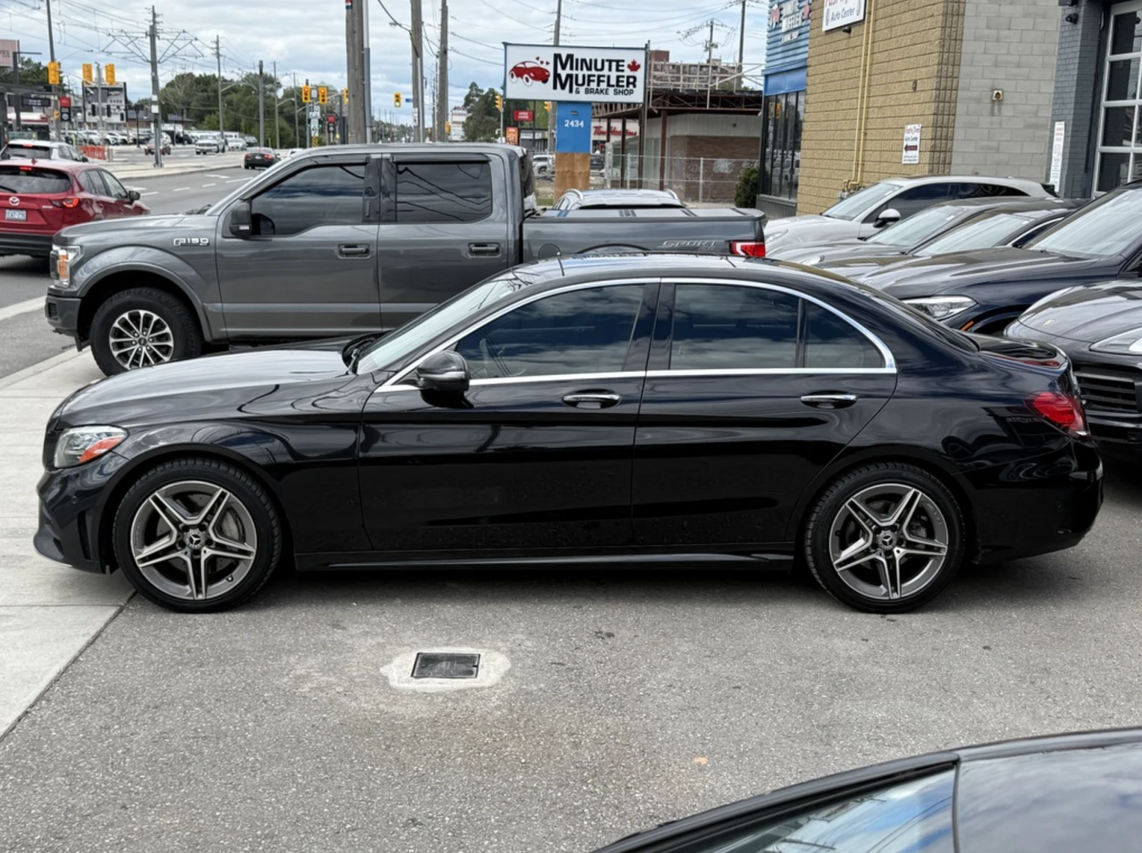 Mercedes-Benz C 300 2019 Mercedes-Benz C300 - изображение 4