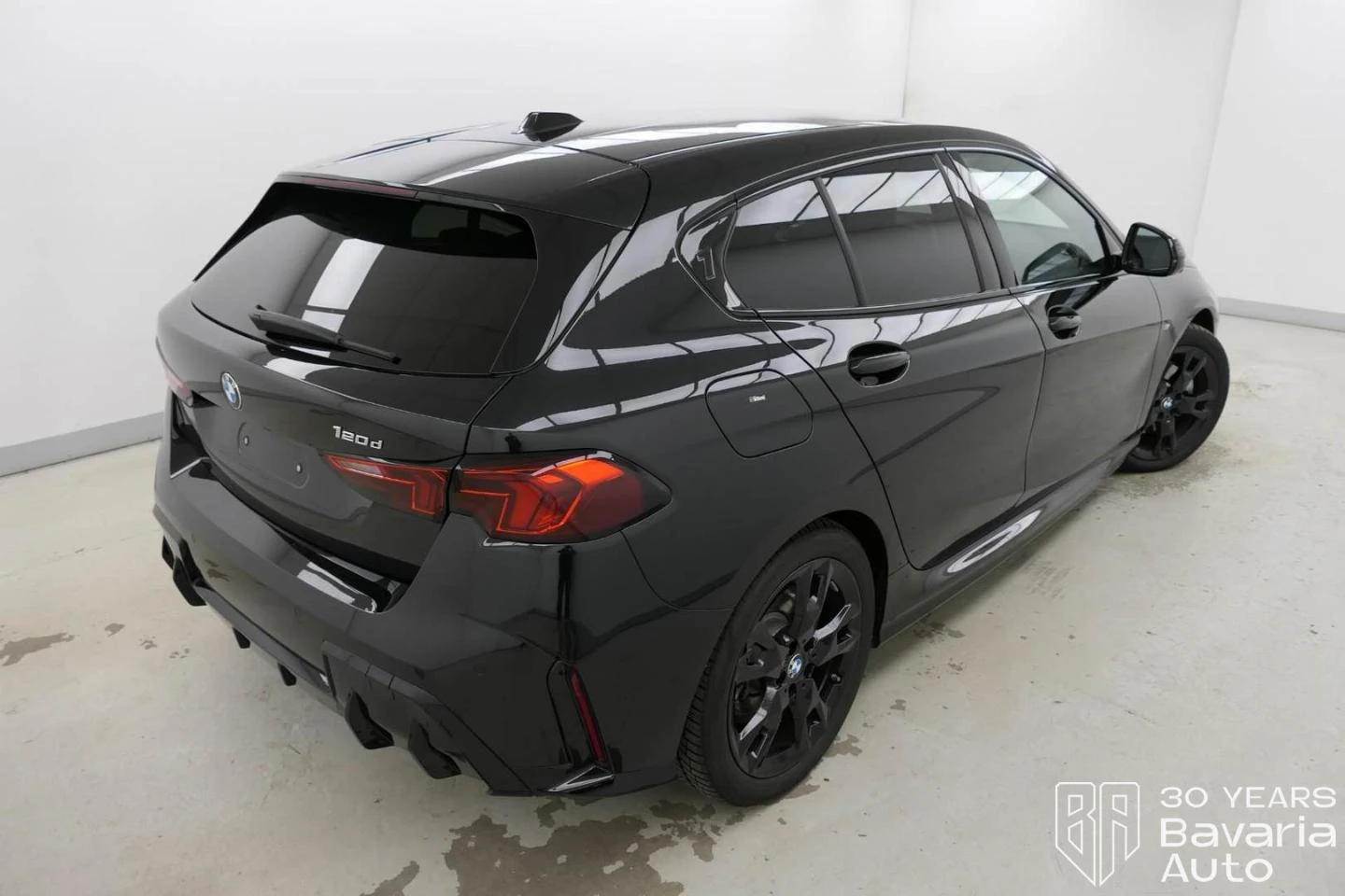 BMW 120 d M Sport Paket Steptronic - изображение 3