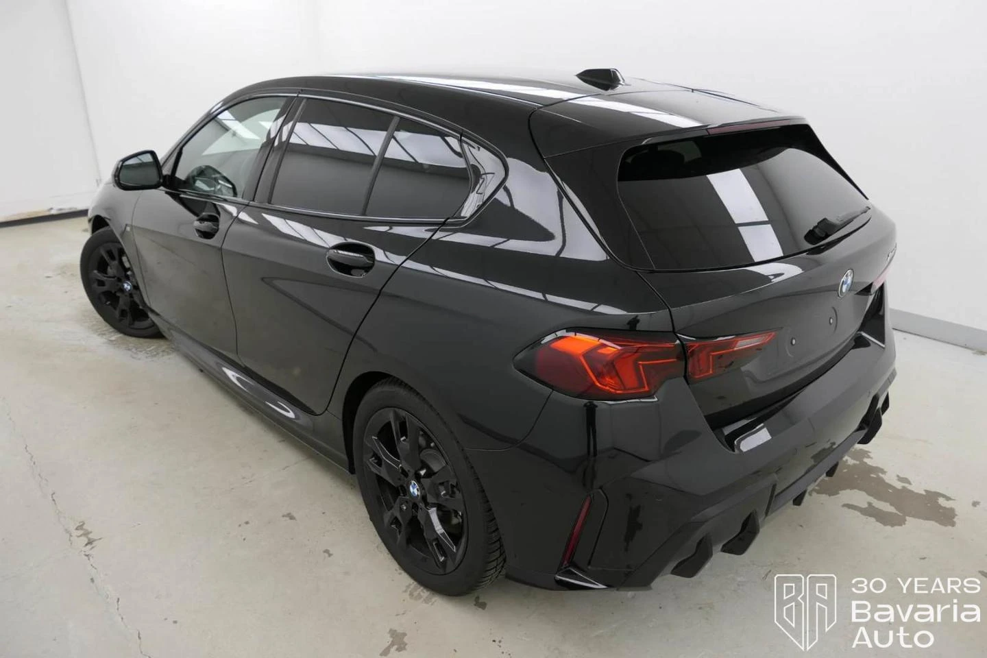 BMW 120 d M Sport Paket Steptronic - изображение 2