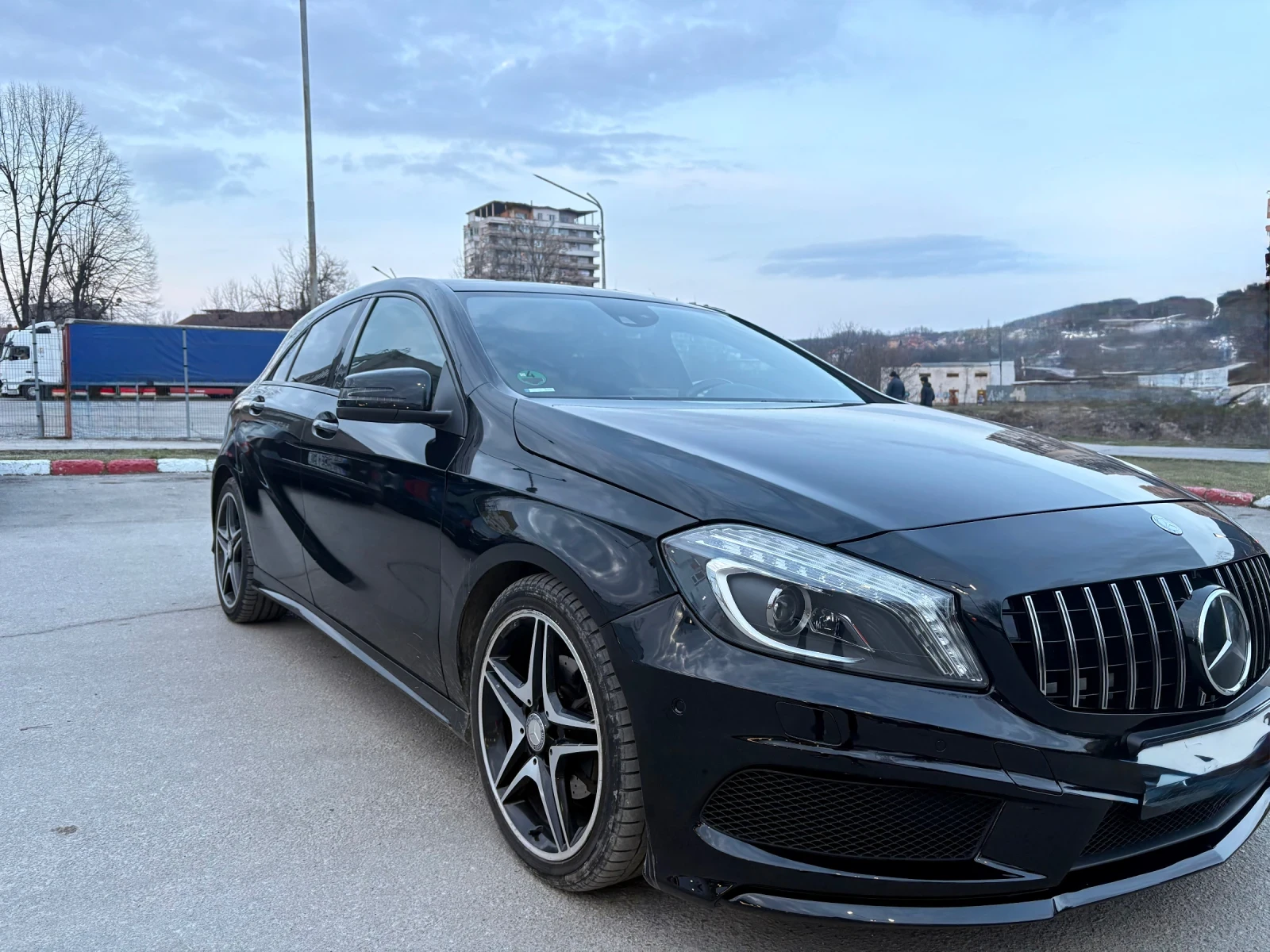 Mercedes-Benz A 200, снимка 2 - Автомобили и джипове - 52928714