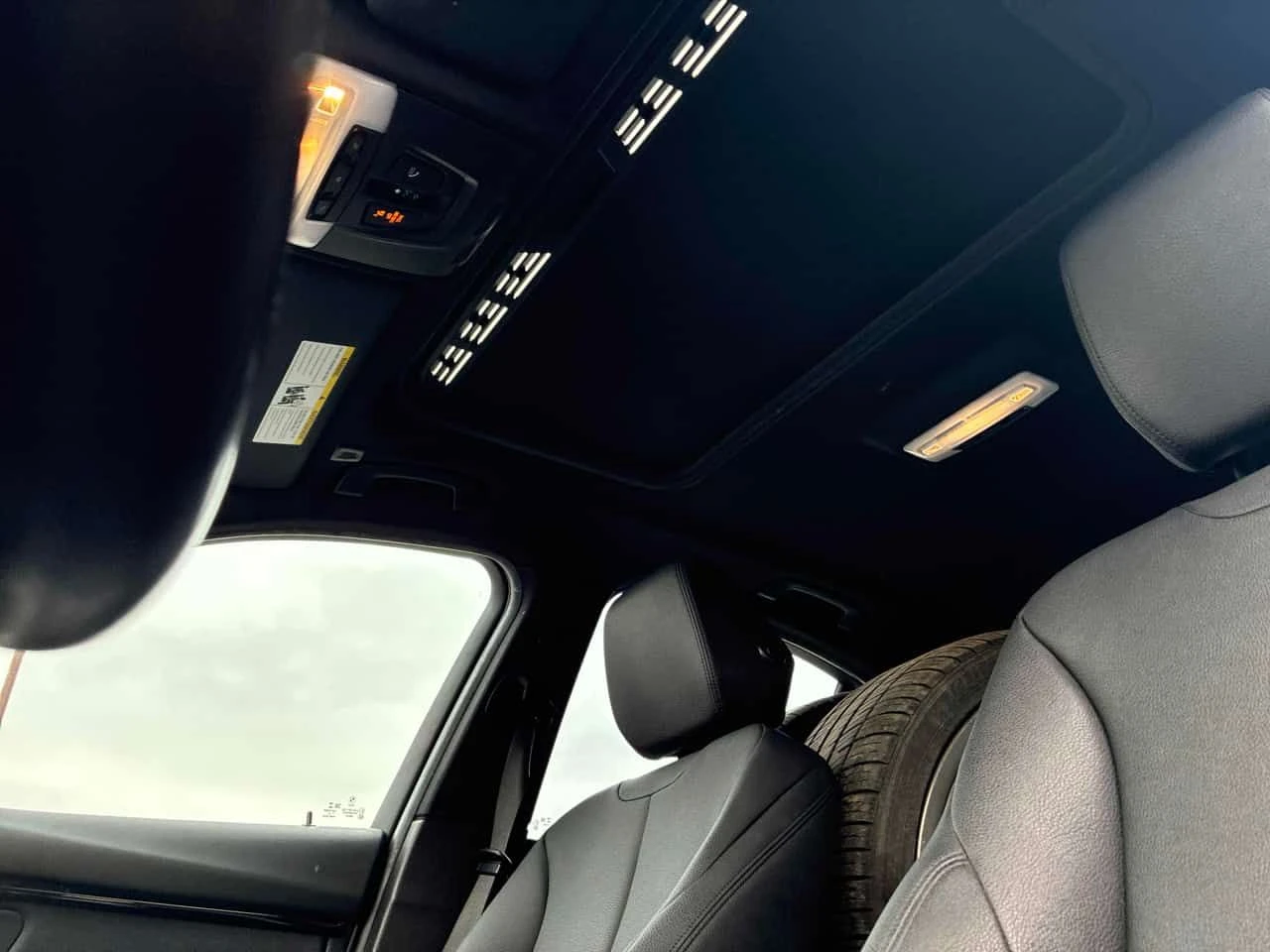 BMW 328 d xDrive/CARFAX/ШИБИДАХ/ВТОРИ ГУМИ И ДЖАНТИ, снимка 15 - Автомобили и джипове - 54078492