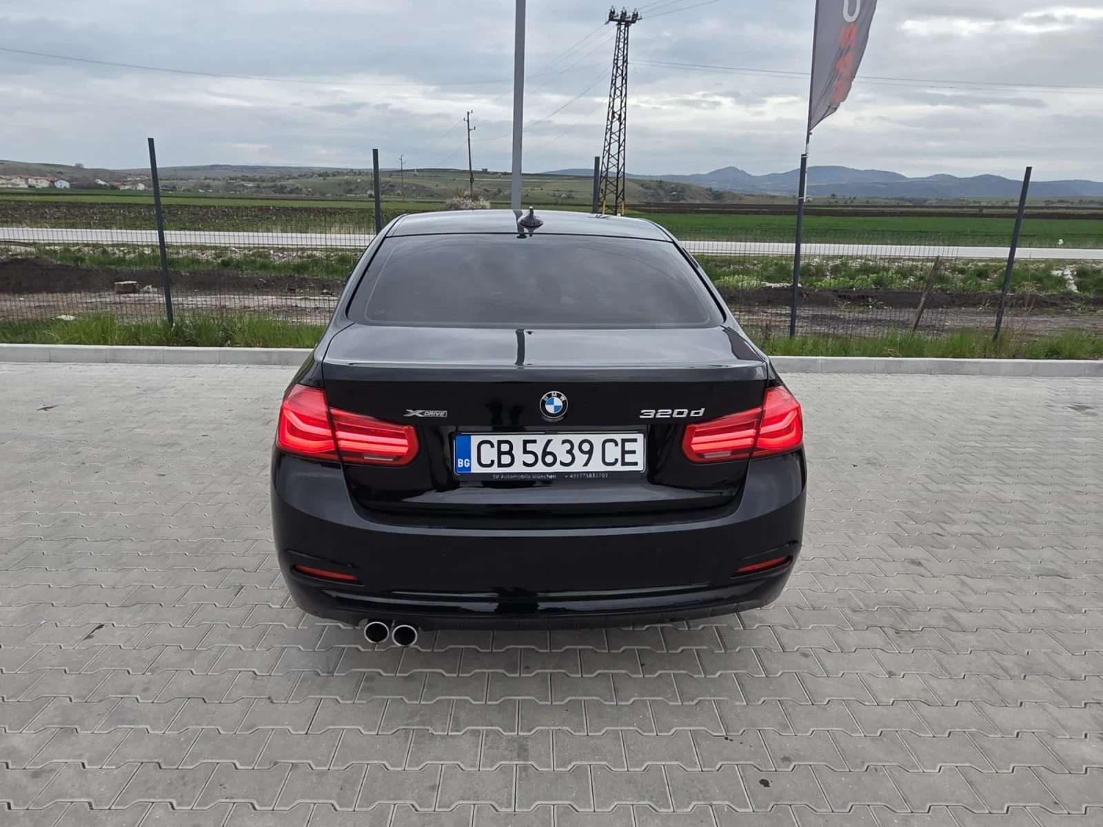 BMW 320 X DRIVE Facelift , снимка 7 - Автомобили и джипове - 54207950