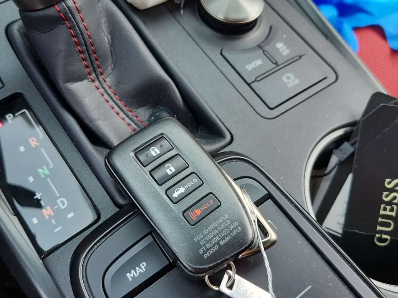 Lexus IS * 350 * CARFAX * ЦЕНА ДО БГ, снимка 8 - Автомобили и джипове - 54292210