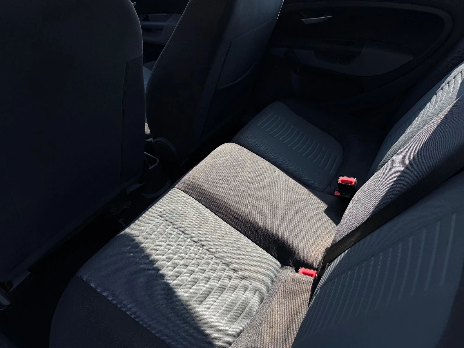 Fiat Punto Grande Punto 1.4 78к.с. / Клима, снимка 7 - Автомобили и джипове - 54803861