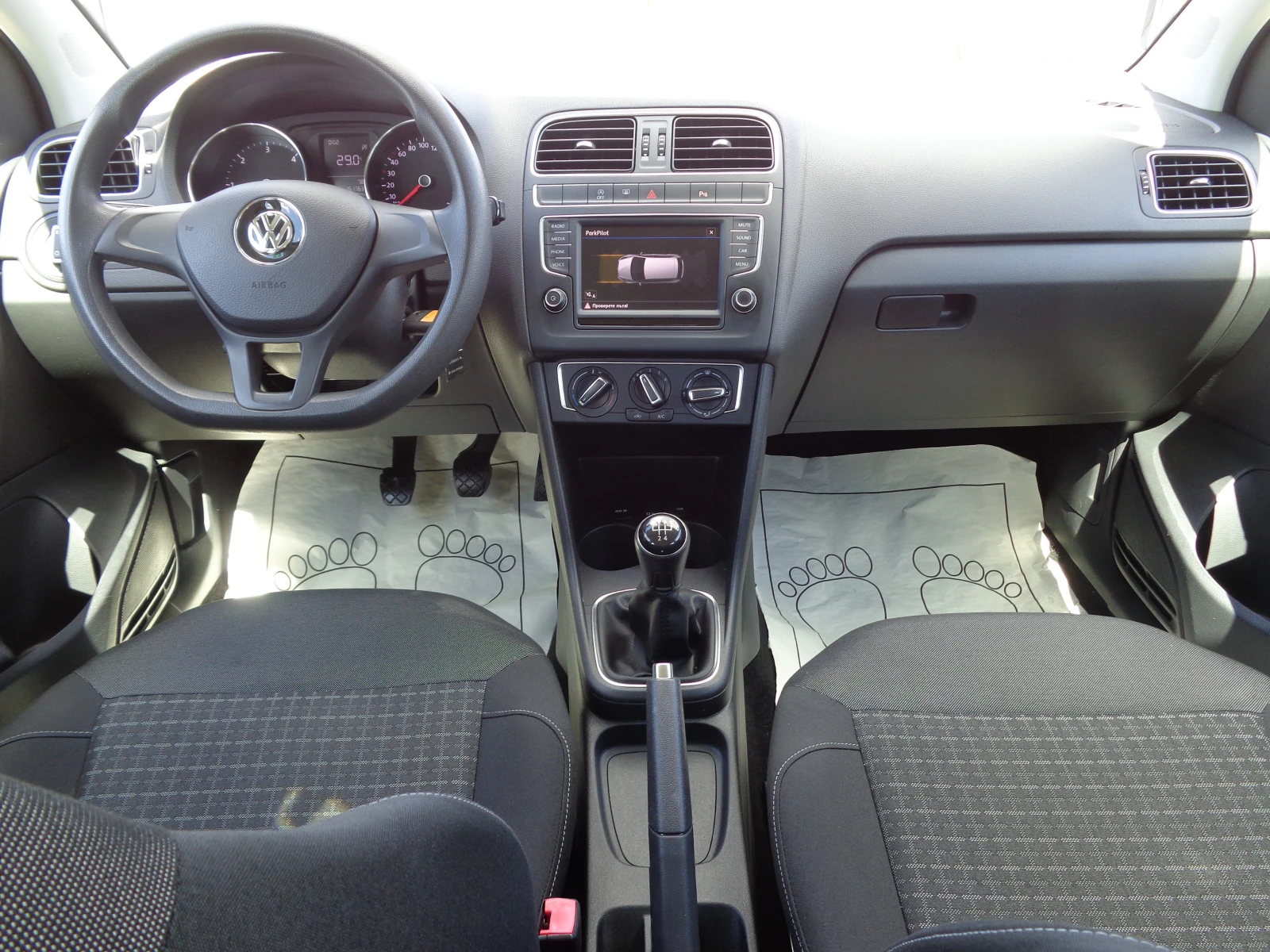 VW Polo 1.4 TDI 90hp EURO 6, снимка 12 - Автомобили и джипове - 55163726