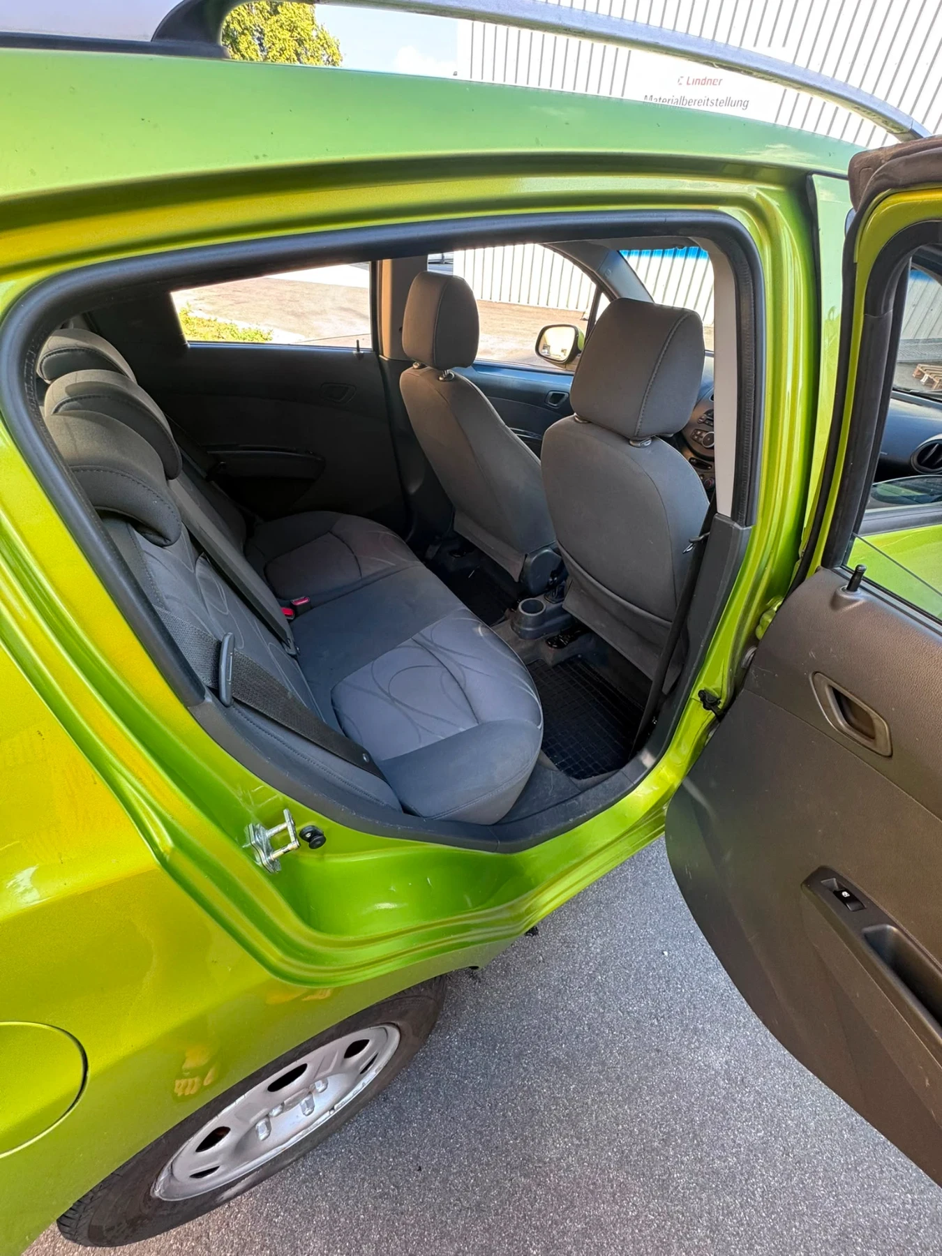 Chevrolet Spark, снимка 11 - Автомобили и джипове - 55343592