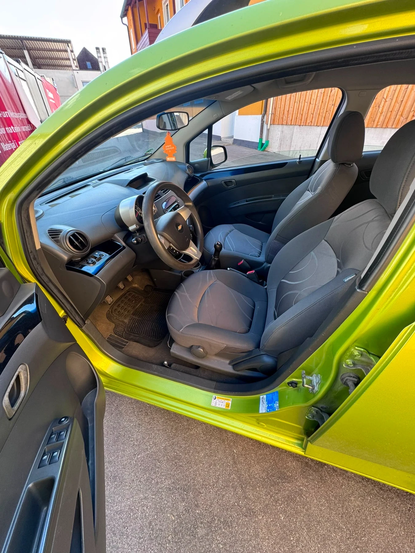 Chevrolet Spark, снимка 8 - Автомобили и джипове - 55343592