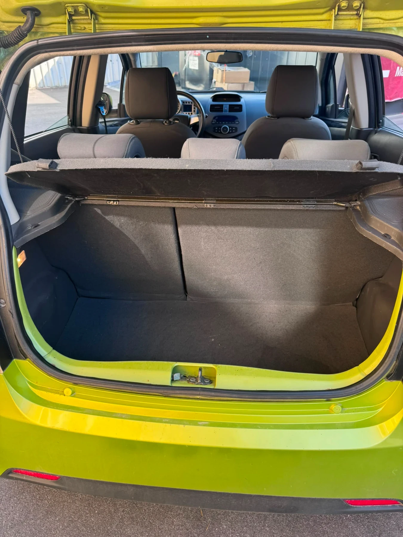 Chevrolet Spark, снимка 12 - Автомобили и джипове - 55343592