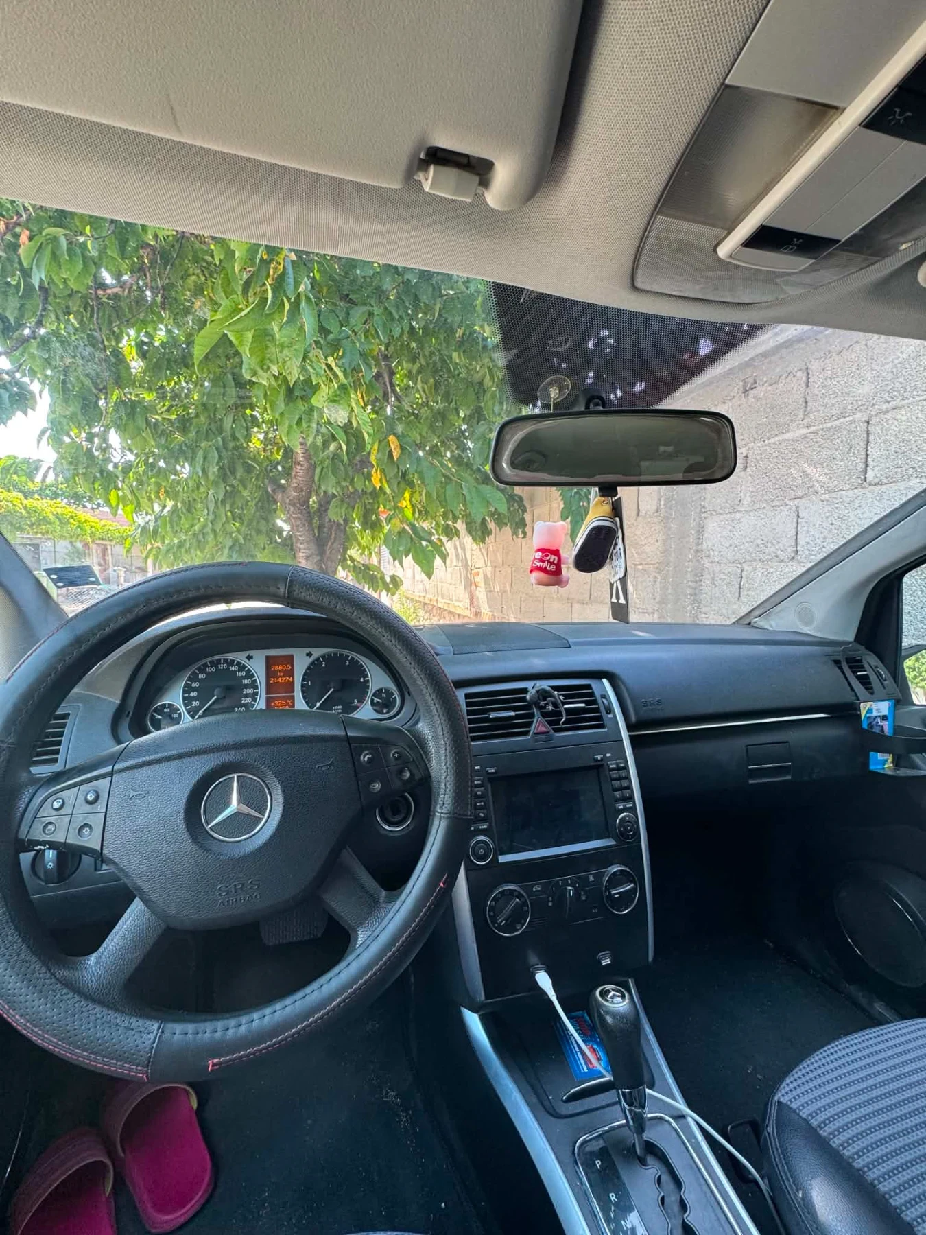 Mercedes-Benz B 180, снимка 4 - Автомобили и джипове - 55659369