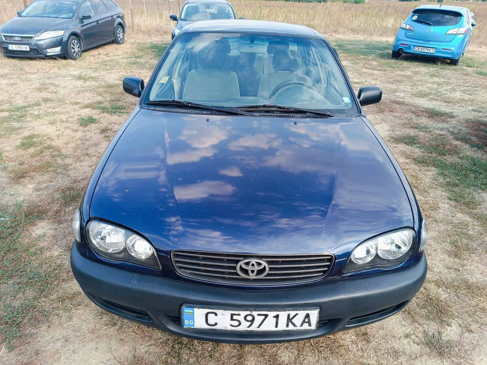 Toyota Corolla 1.4i 16V, снимка 5 - Автомобили и джипове - 56122811