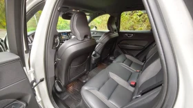 Volvo XC60 R-Design, Mild Hybrid, AWD, Keyless | Mobile.bg    11