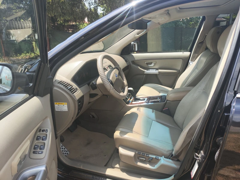 Volvo Xc90 2.5T, снимка 8 - Автомобили и джипове - 52081877