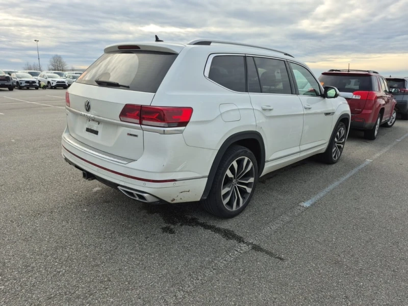 VW Atlas * EXECLINE * CARFAX * ЦЕНА ДО БГ, снимка 3 - Автомобили и джипове - 52938384