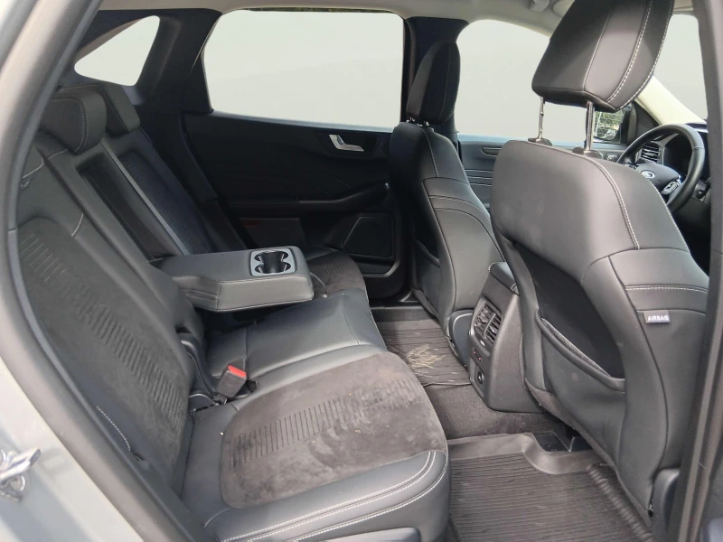 Ford Kuga 2.5 PHEV, снимка 13 - Автомобили и джипове - 53268407