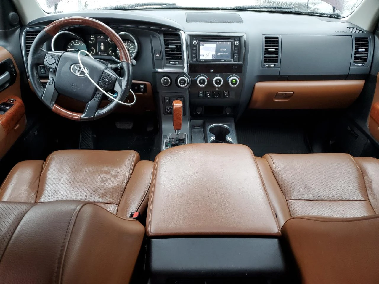 Toyota Sequoia PLATINUM 5.7 Обдух* JBL* CarPlay* LED* Дистроник*  - изображение 8