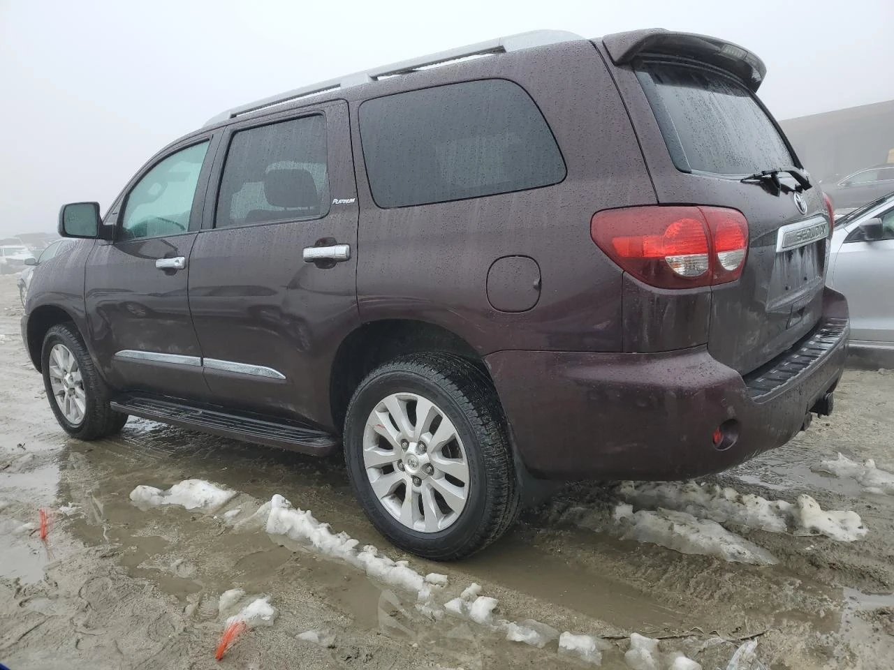 Toyota Sequoia PLATINUM 5.7 Обдух* JBL* CarPlay* LED* Дистроник*  - изображение 4