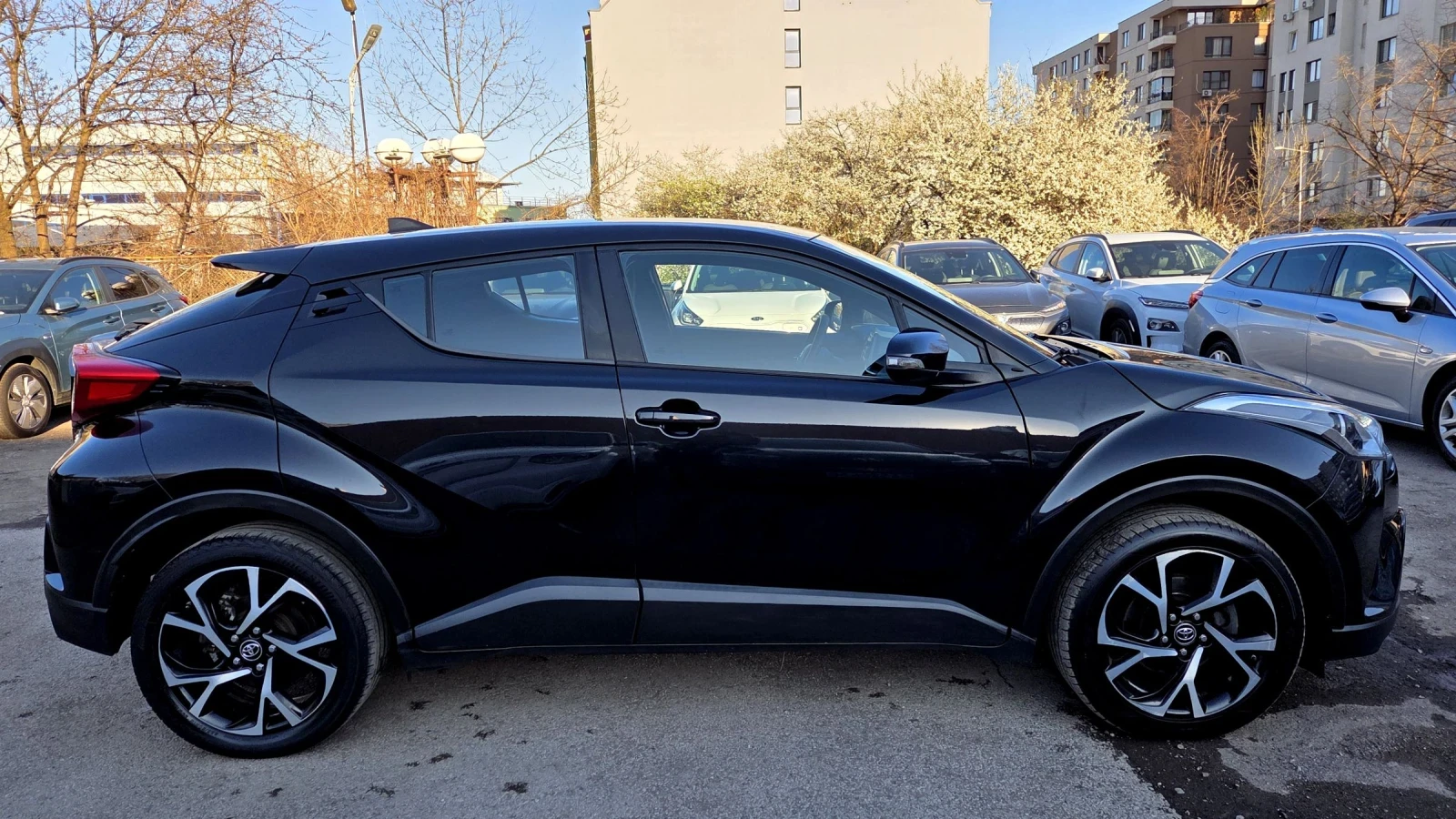 Toyota C-HR 1.2Turbo/ТОП ОФЕРТА - изображение 2