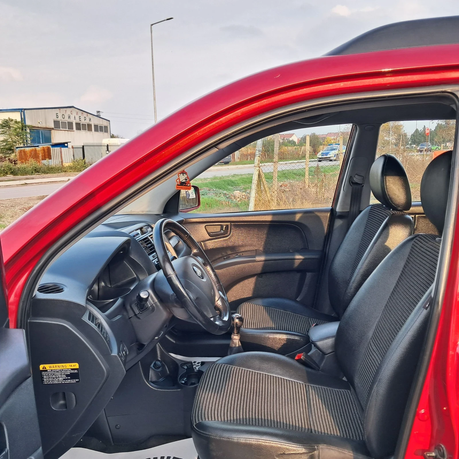 Kia Sportage 2.0CRDI 4WD - изображение 8