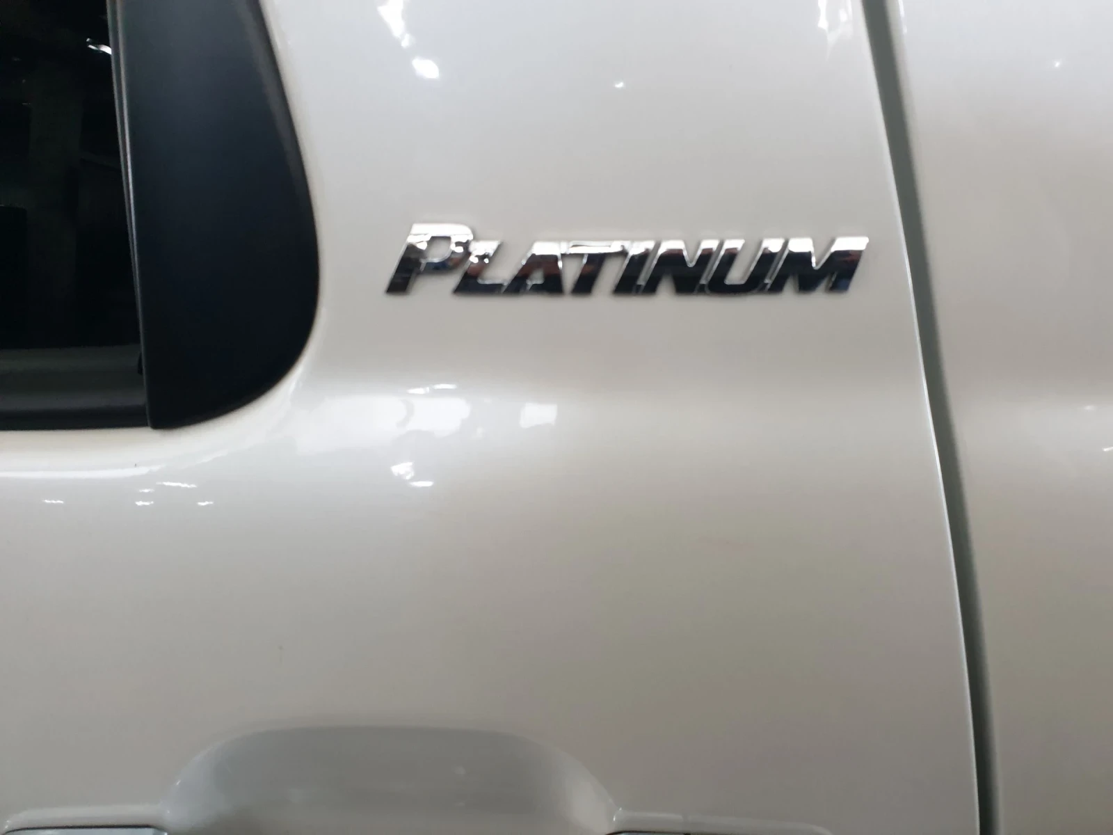 Toyota Sequoia 5.7 Platinum V8 4WD | Mobile.bg � ����������� 5