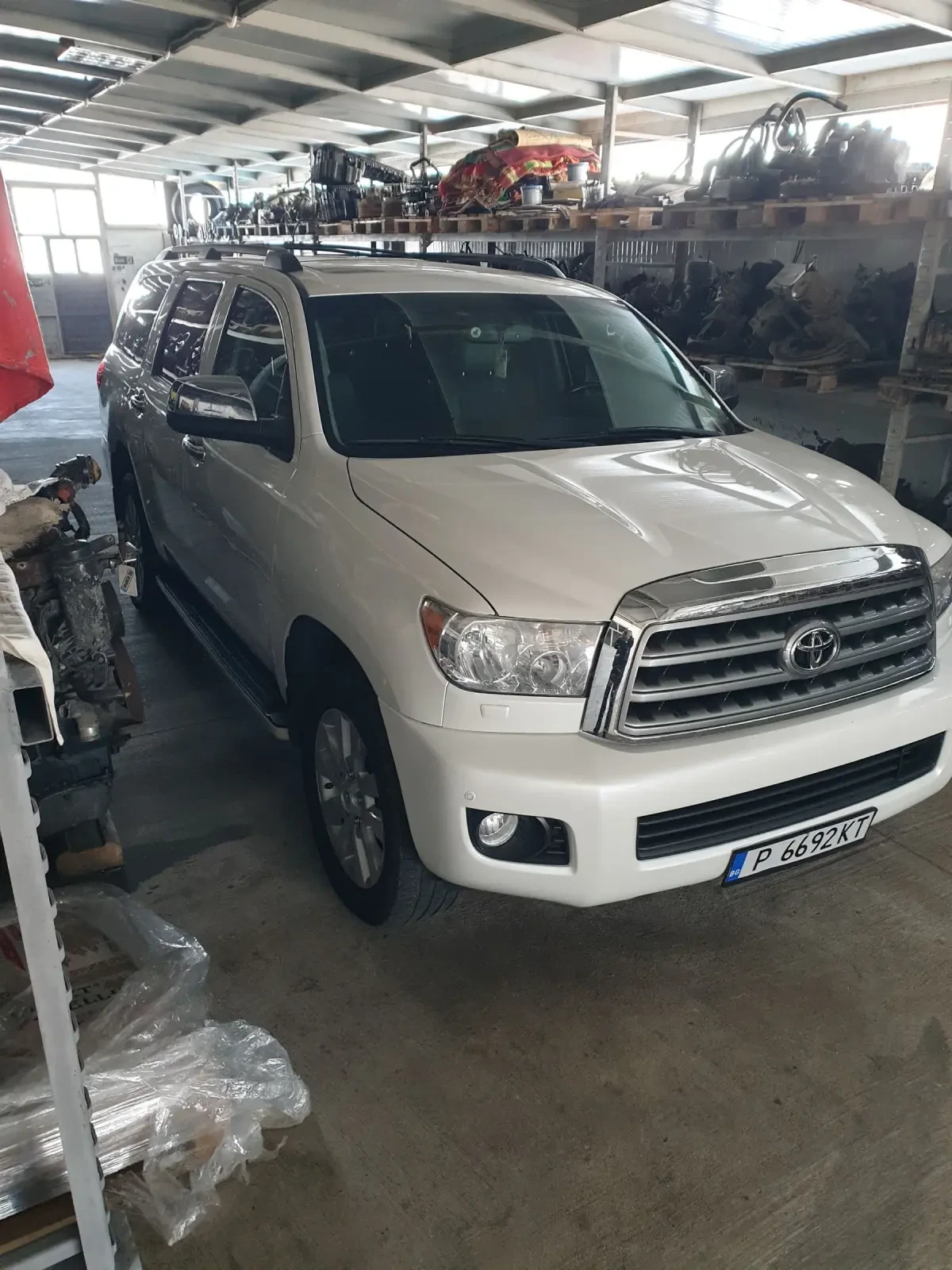 Toyota Sequoia 5.7 Platinum V8 4WD | Mobile.bg � ����������� 2