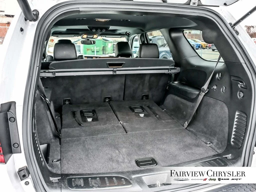 Dodge Durango R/T 4x4 2022 * АвтоКредит (ЦЕНА ДО БГ), снимка 6 - Автомобили и джипове - 53990276