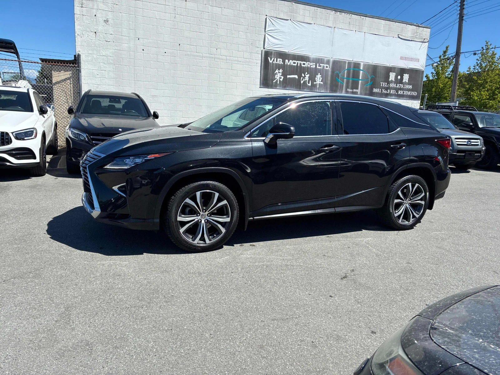 Lexus RX 350 AWD 4dr * CARFAX * АВТО КРЕДИТ * , снимка 3 - Автомобили и джипове - 54963779