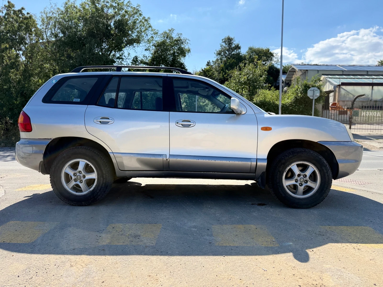 Hyundai Santa fe Десен Волан! 2.0 CRDT 115к.с. 4x4 Работещ климатик, снимка 6 - Автомобили и джипове - 55266571