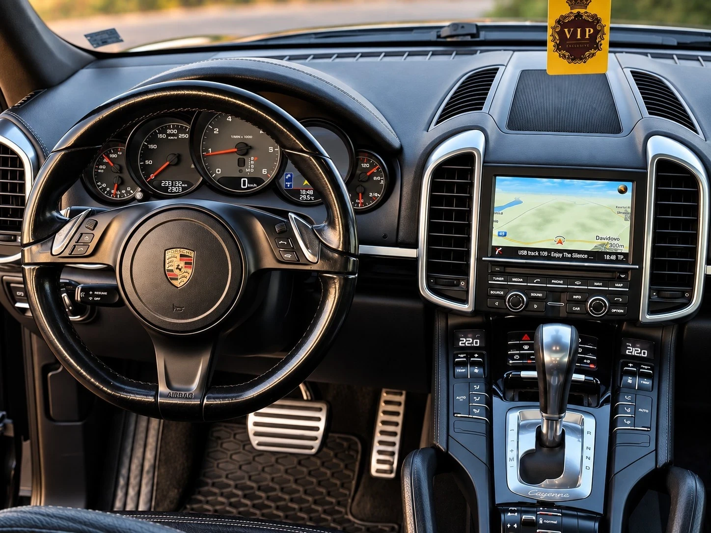 Porsche Cayenne 4.2 TDI/PANO/CAMERA, снимка 10 - Автомобили и джипове - 56047931