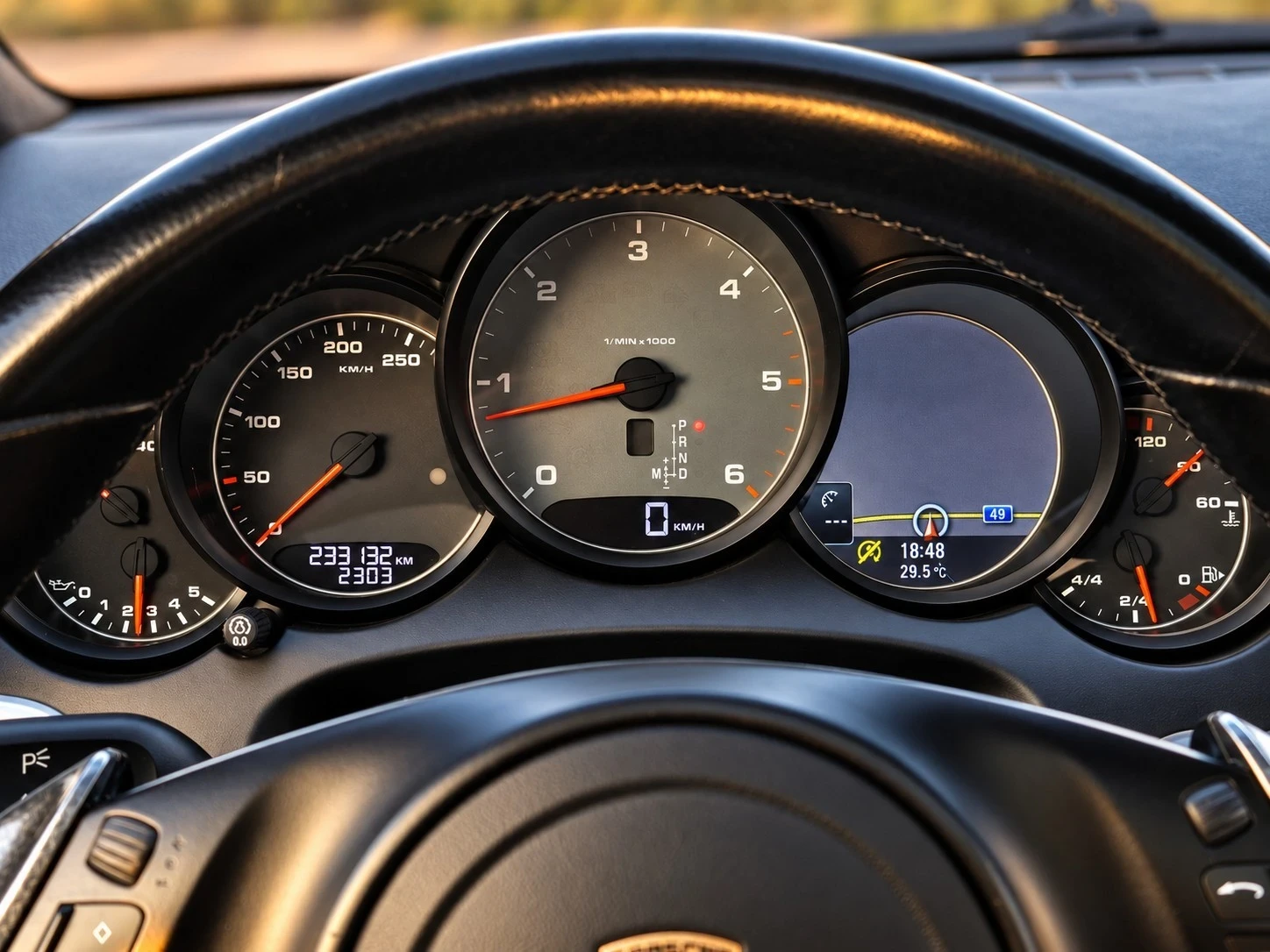 Porsche Cayenne 4.2 TDI/PANO/CAMERA, снимка 11 - Автомобили и джипове - 56047931