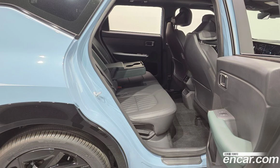 Kia Seltos Gasoline 1.6T 2WD Signature X Line, снимка 17 - Автомобили и джипове - 56134614