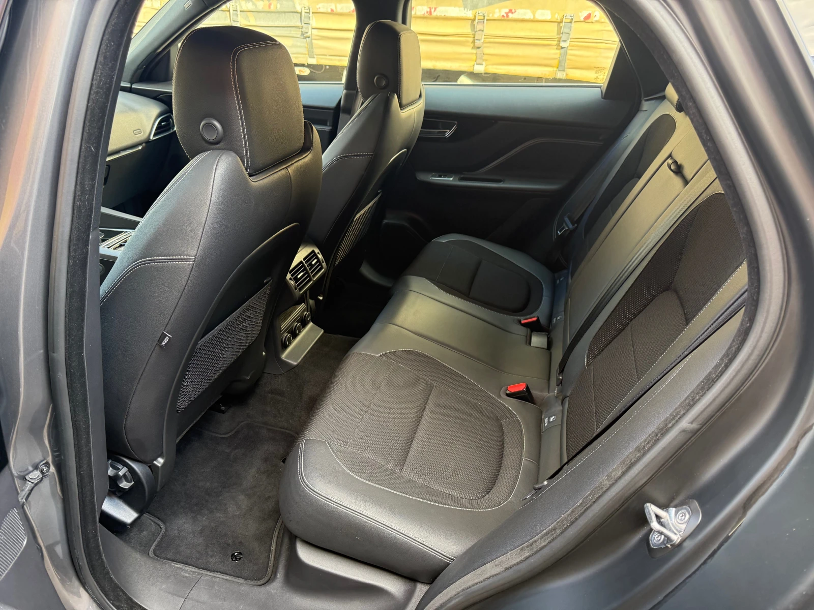 Jaguar F-PACE R-Sport, снимка 11 - Автомобили и джипове - 56416737