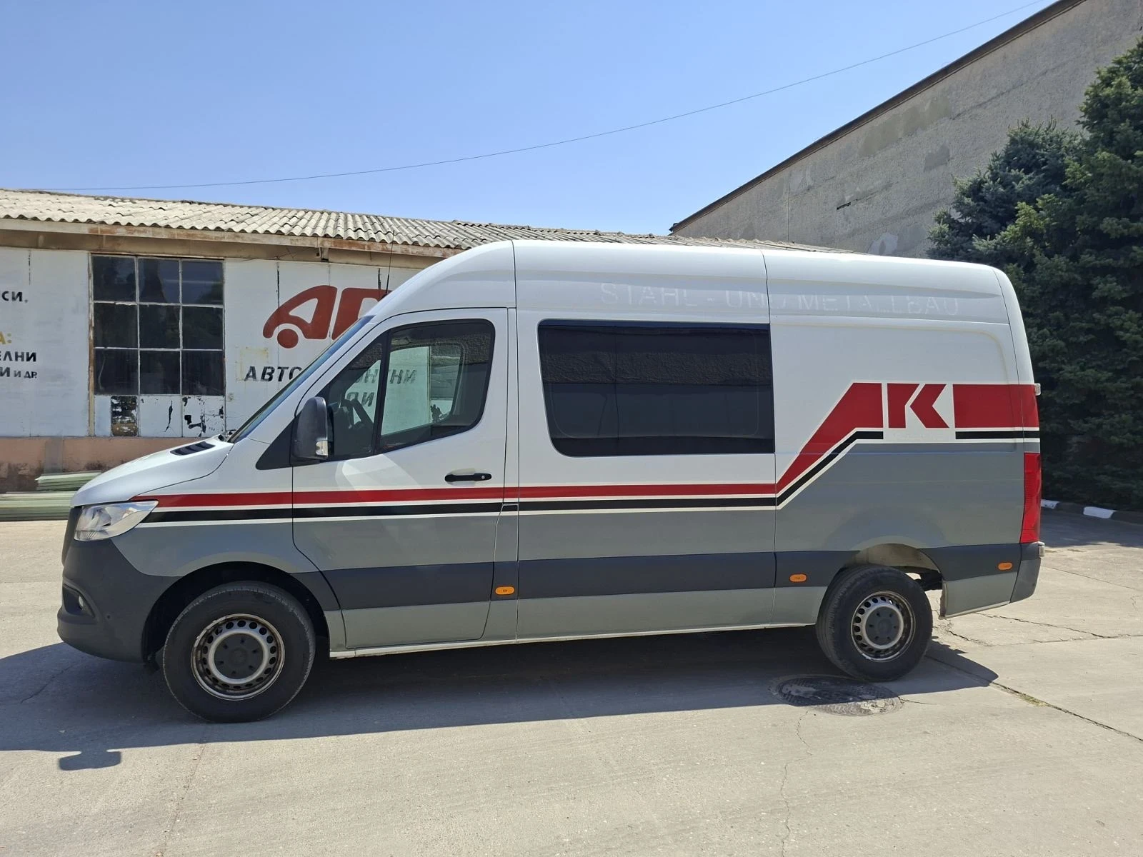 Mercedes-Benz Sprinter 316 2.2, снимка 3 - Бусове и автобуси - 55780199