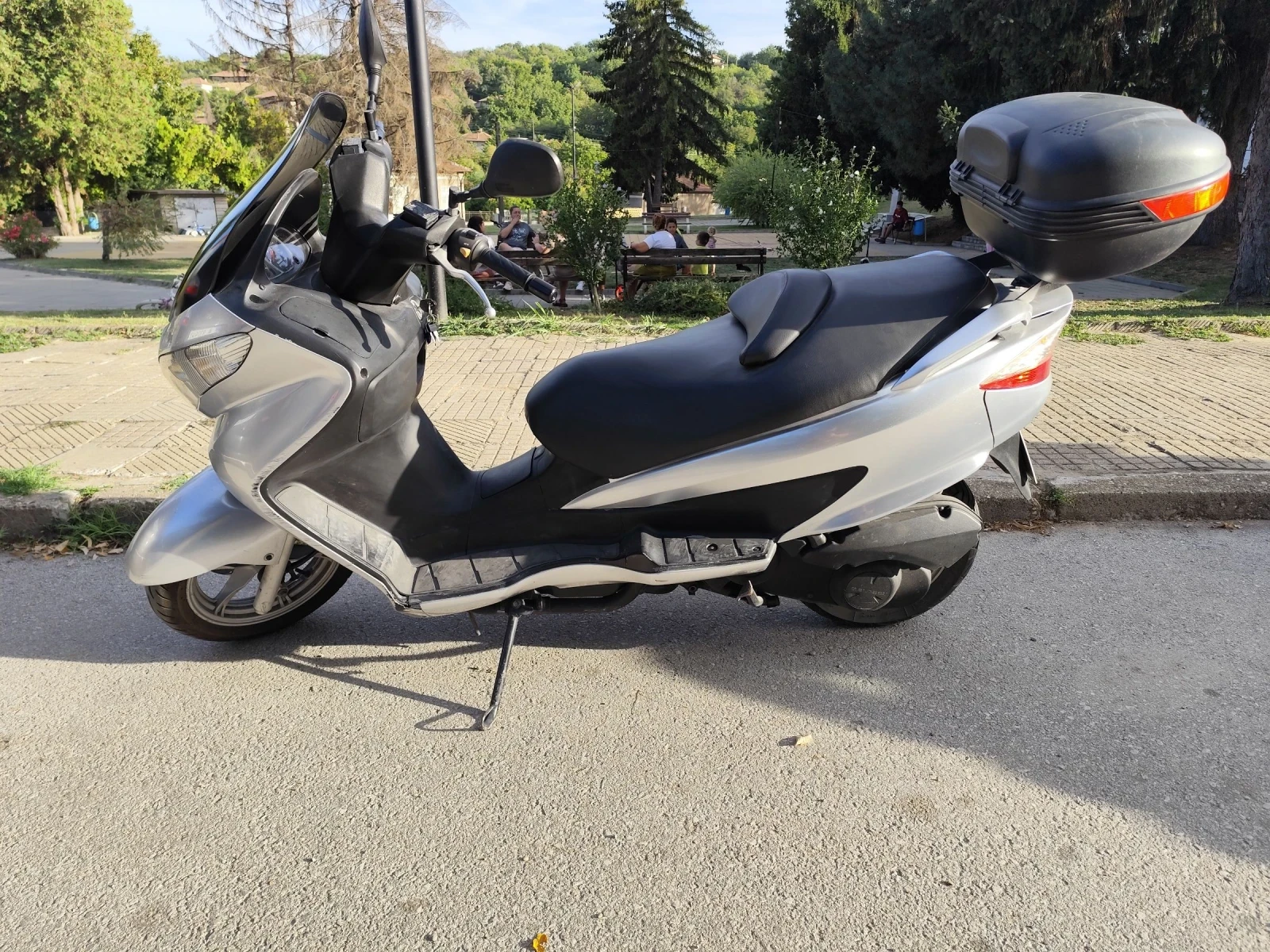 Suzuki Burgman 200 i - изображение 2