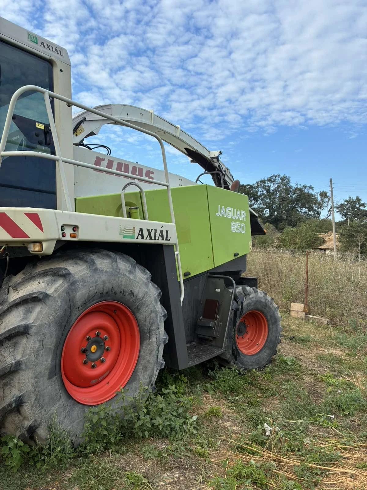 Комбайн Claas Jaguar 850, снимка 3 - Селскостопанска техника - 55825691