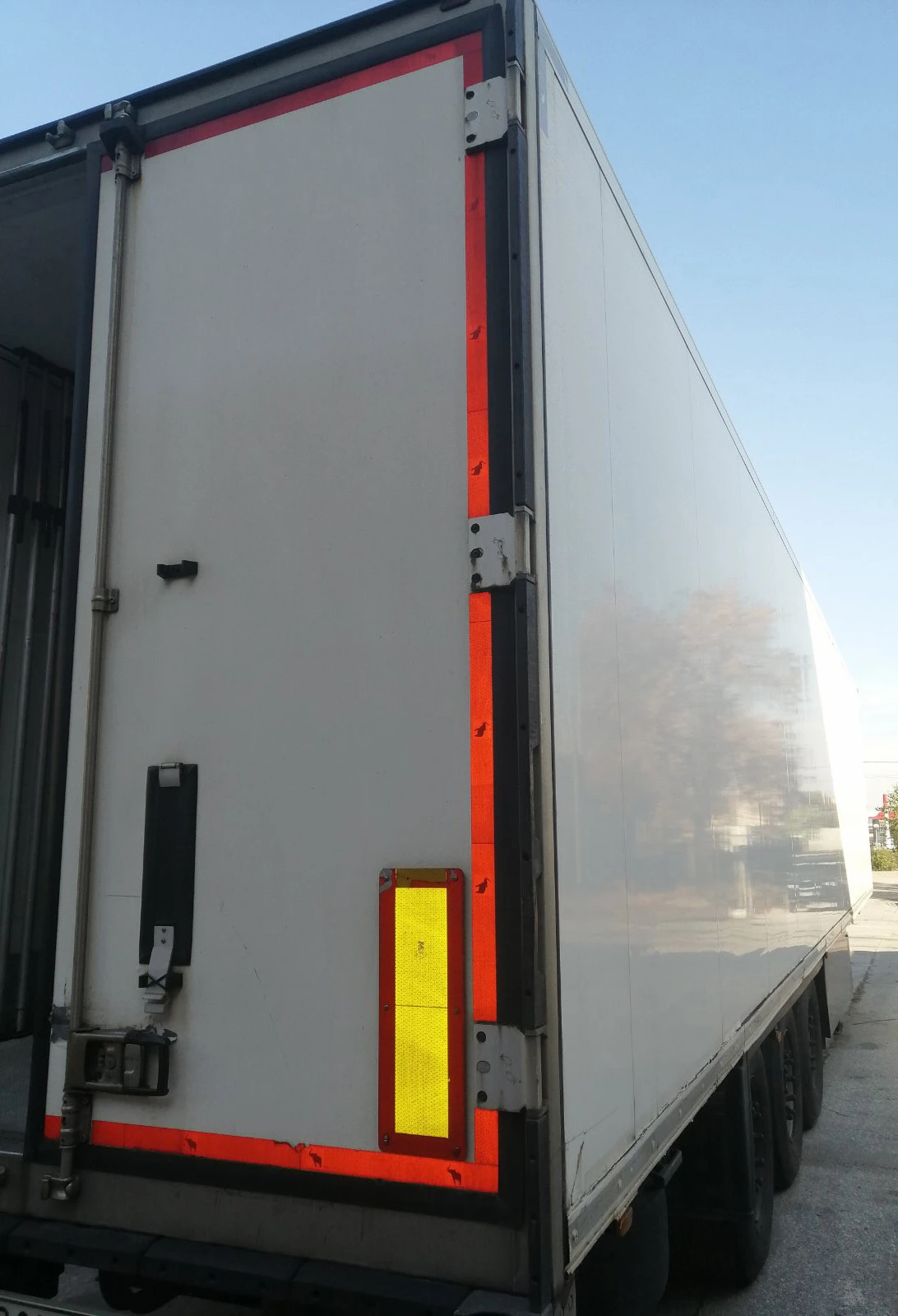  Schmitz | Mobile.bg   7