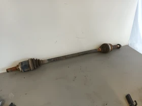 Полуоска задна дясна Тойота рав4 2.2д 