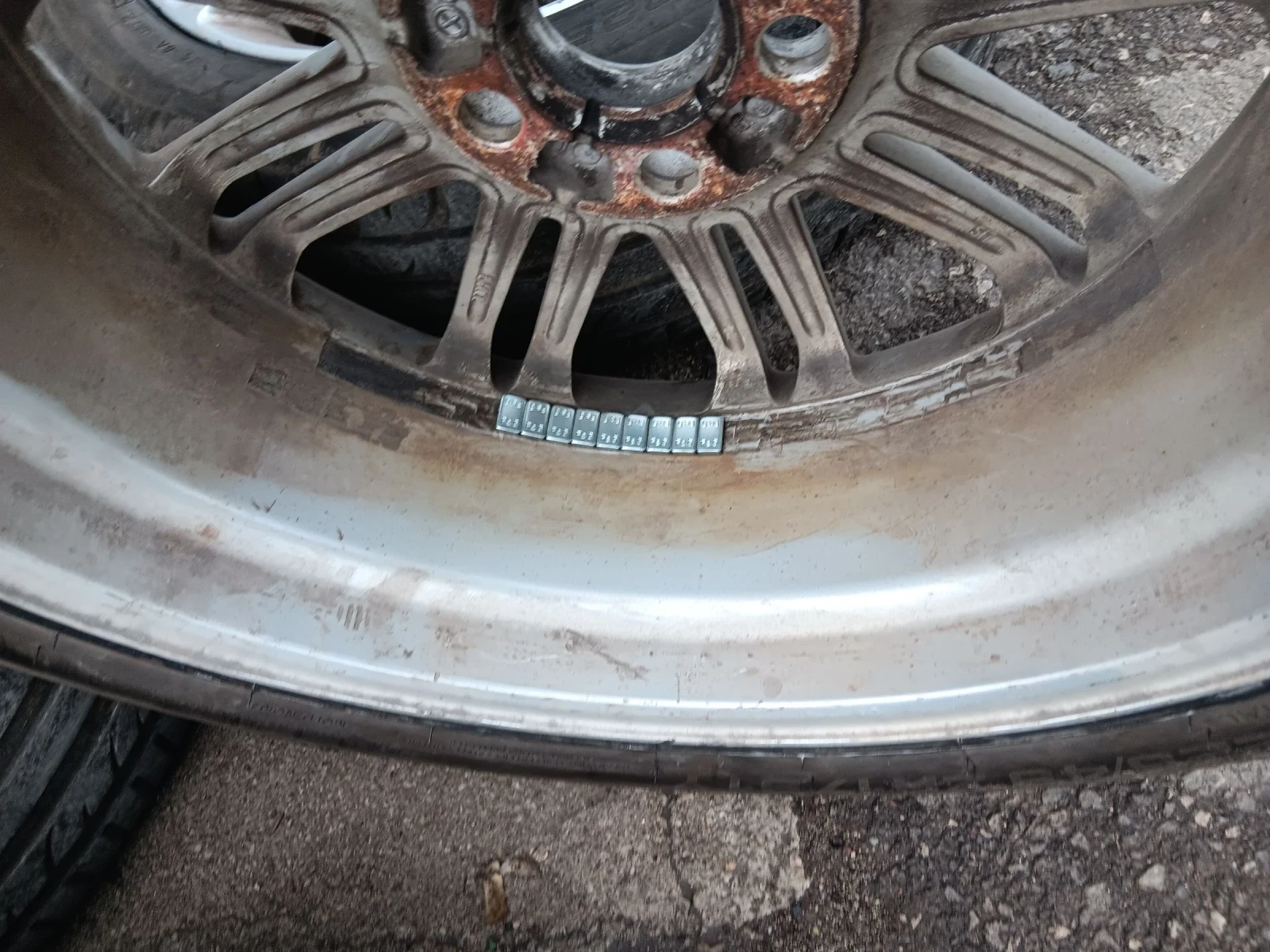 ���� � ������ 225/45R17 | Mobile.bg � ����������� 6