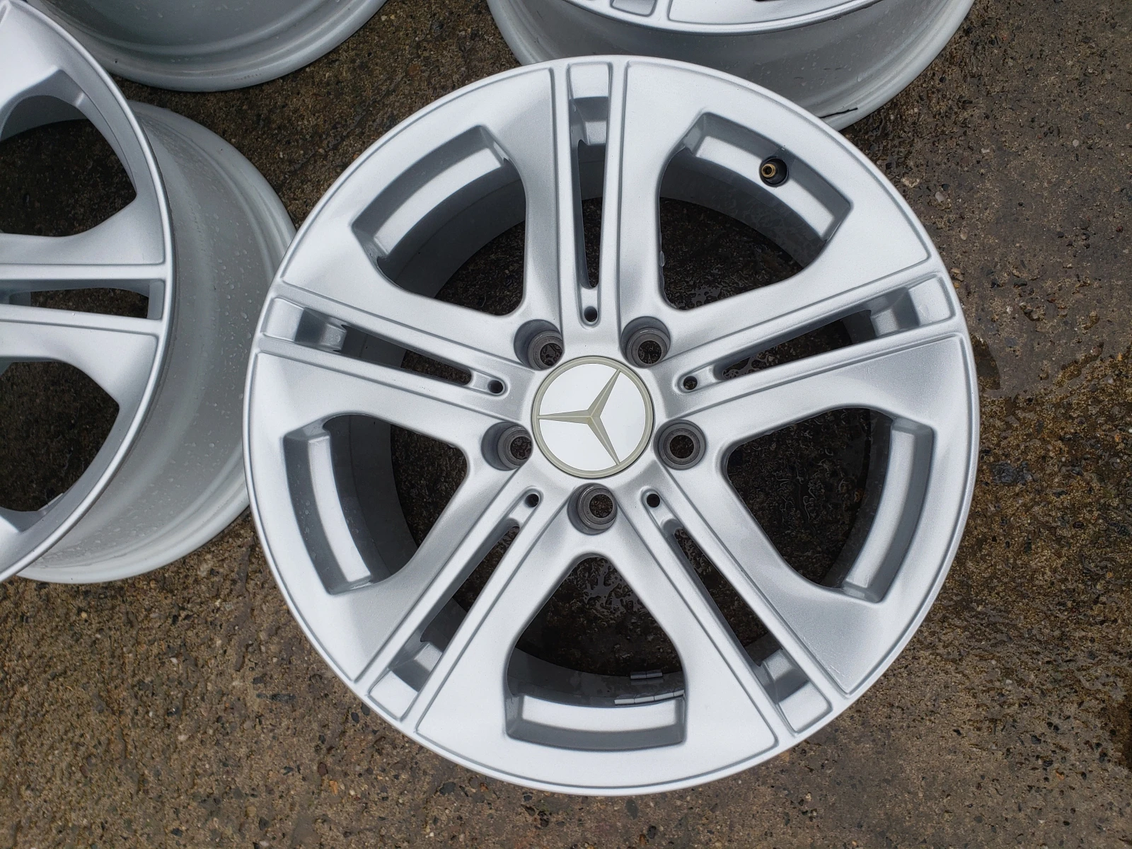 ������ �� Mercedes-Benz | Mobile.bg � ����������� 4