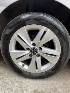 VW Golf 8 Variant Life / 2.0TDI/ Lane Assist / Дистроник /, снимка 5